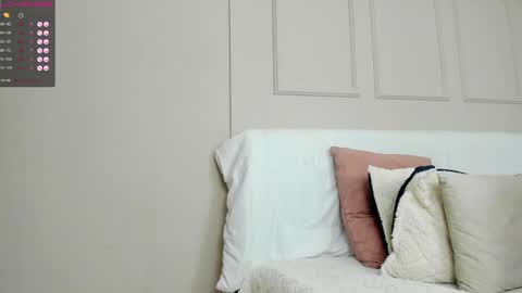 Amelia  online show from 12.19.24