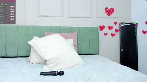 Amelia  online show from 02.20.25