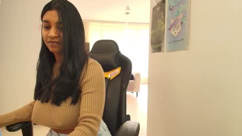 Andrea - Migue online show from 02.16.25