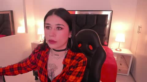 susanvilla online show from 11.07.25