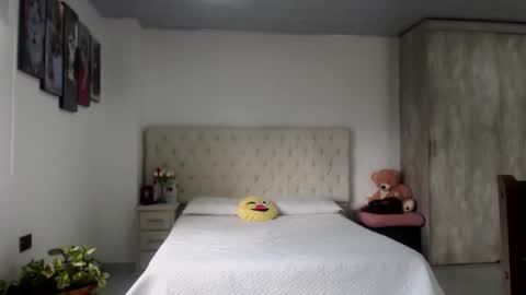 Susi online show from 04.25.26