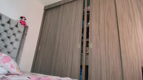 Andrea online show from 10.29.25