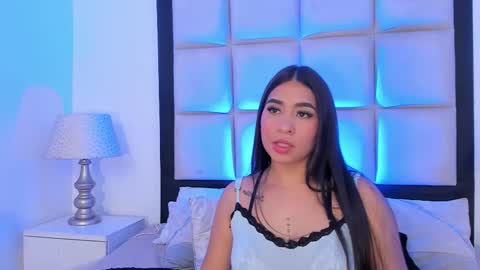 Snapshot of sussyfoxx_ chatting on 02.13.26 sussyfoxx_ online show from 02.13.26