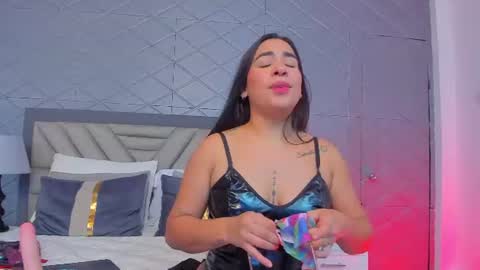 Snapshot of sussyfoxx_ chatting on 06.13.26 sussyfoxx_ online show from 06.13.26