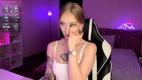 Snapshot of susyschuerholz chatting on 04.21.26 Jessica online show from 04.21.26