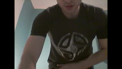 Snapshot of sutromaxx chatting on 02.15.25 Maximus online show from 02.15.25