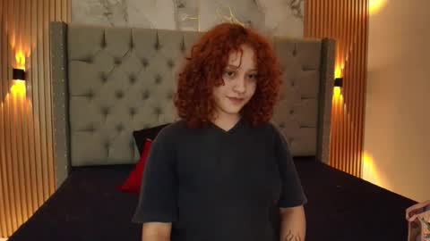 suxan_white online show from 10.27.25