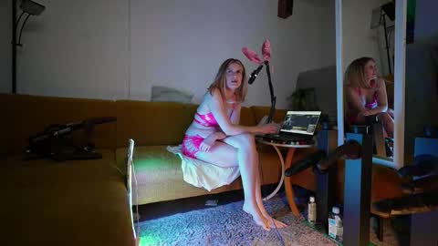 suzannexxxxxx online show from 02.04.26