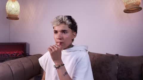 suzuwolf_dim online show from 11.11.25