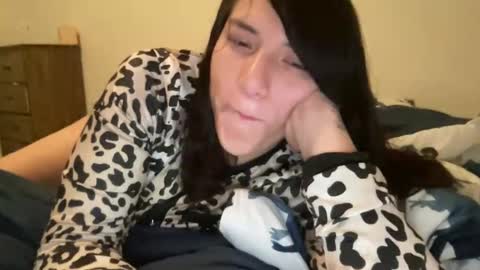 Suzy online show from 04.05.26