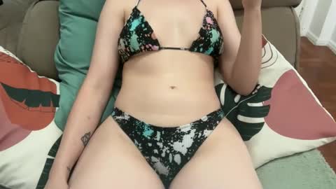 The real sugar baby   Suzy Summer   online show from 12.17.25