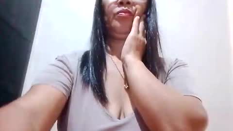 suzzie_hot online show from 11.29.25