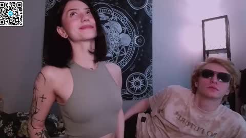 sweaties3 online show from 10.08.25