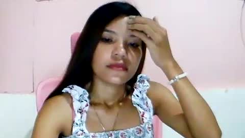 Snapshot of sweet01pinay chatting on 06.13.26 sweet01pinay online show from 06.13.26