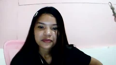 Snapshot of sweet01pinay chatting on 06.19.26 sweet01pinay online show from 06.19.26