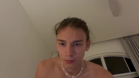 Snapshot of sweet19sammy chatting on 06.30.26 Sammy online show from 06.30.26