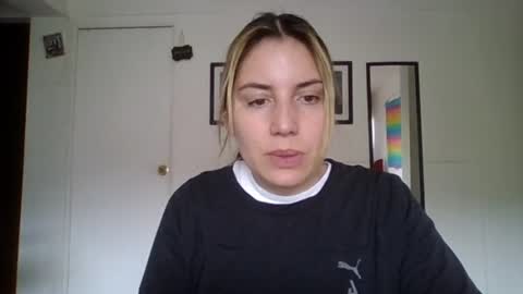 Snapshot of sweet__alana chatting on 10.23.25 Sweet  alana online show from 10.23.25