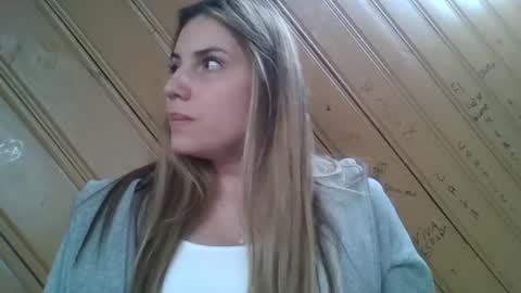 Snapshot of sweet__alana chatting on 11.02.25 Sweet  alana online show from 11.02.25