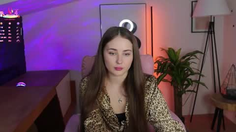 Sweet  Amily online show from 10.05.25