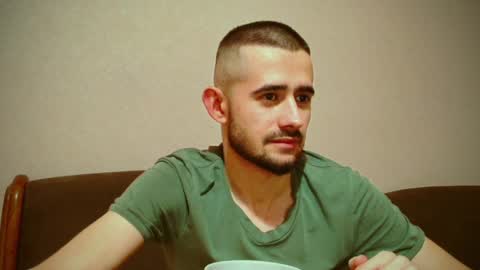 Snapshot of sweet__daddy8 chatting on 12.30.24 BredEmiliya online show from 12.30.24