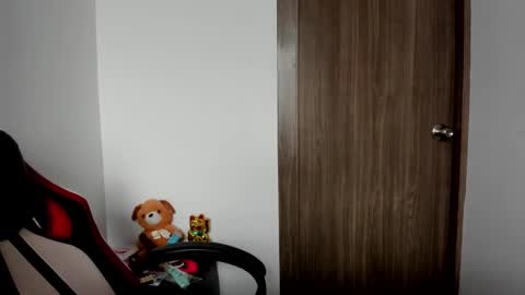 sweet__suck69bitch online show from 02.15.25