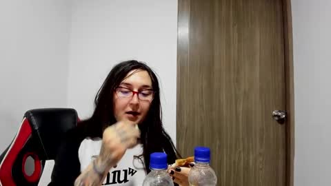 sweet__suck69bitch online show from 02.20.25