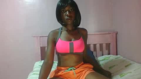 Snapshot of sweet_aaliya chatting on 04.28.26 Aaliya online show from 04.28.26