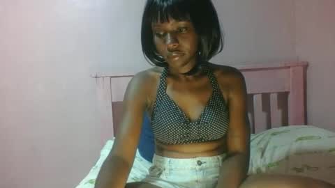 Snapshot of sweet_aaliya chatting on 05.06.26 Aaliya online show from 05.06.26
