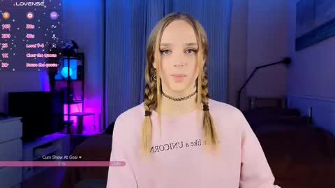 Call me Alis   online show from 10.09.25