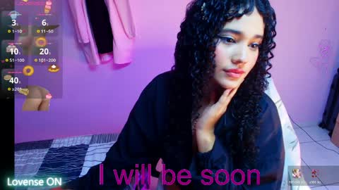 Snapshot of sweet_april2005 chatting on 05.21.26 April sweet online show from 05.21.26