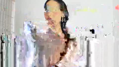 Snapshot of sweet_brunette88 chatting on 04.24.26 sweet_brunette88 online show from 04.24.26
