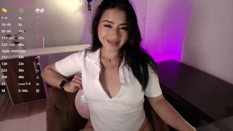 Snapshot of sweet_cami1 chatting on 05.27.26 Camila online show from 05.27.26