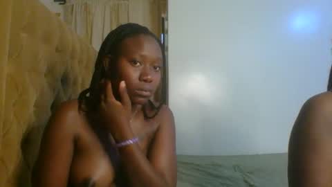 Camila online show from 10.25.25