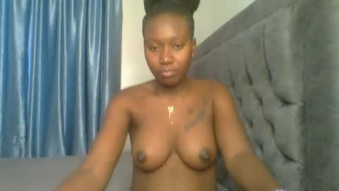 Camila online show from 11.03.25