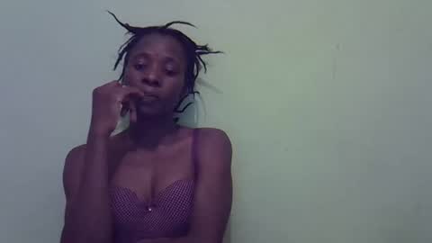 sweet_candie01 online show from 11.21.25