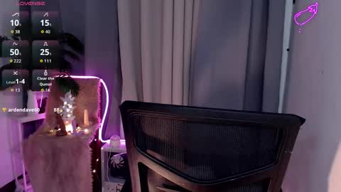 sweet_candyxz online show from 11.06.25