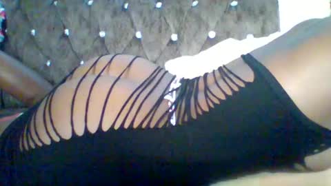 Snapshot of sweet_cherry007 chatting on 10.07.25 sweet_cherry007 online show from 10.07.25