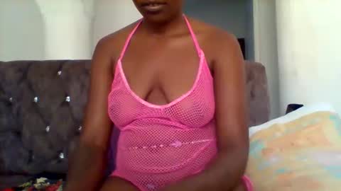 Snapshot of sweet_cherry007 chatting on 10.16.25 sweet_cherry007 online show from 10.16.25
