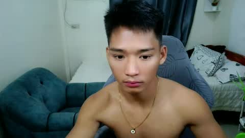 Snapshot of sweet_clarence69 chatting on 07.06.26 CLARENCE online show from 07.06.26