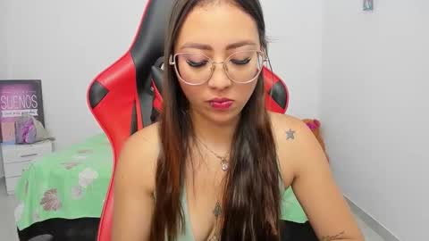 sweet_coral_ online show from 02.11.26