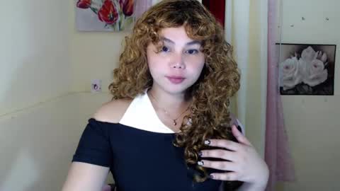Snapshot of sweet_danicaa chatting on 07.20.26 danice online show from 07.20.26