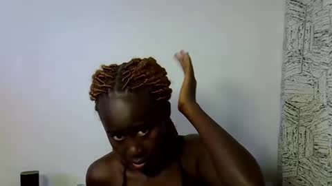 sweet_diva19 online show from 06.02.26