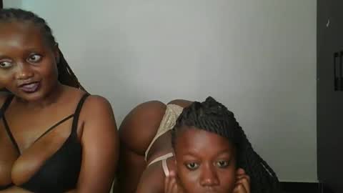 sweet_ella6 online show from 04.01.26