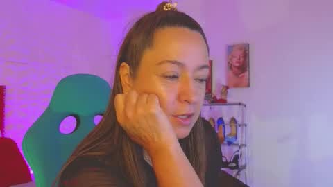 Sweet Evans online show from 10.04.25