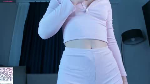 Snapshot of sweet_fairyyy chatting on 03.09.25 Julia online show from 03.09.25