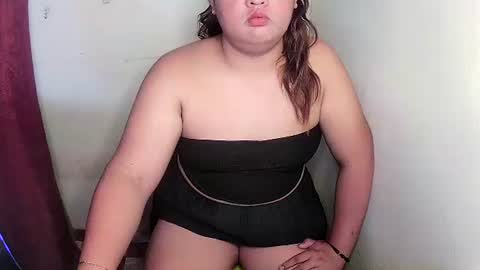 sweet_frex123 online show from 11.22.25