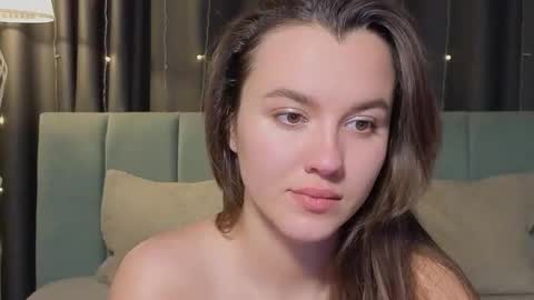 Snapshot of sweet_haeven chatting on 04.26.26 Im Mia.LOVELY PATTERNS 100 120 160 200 my toy buzzes from 2 tip online show from 04.26.26