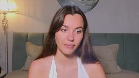 Snapshot of sweet_haeven chatting on 06.22.26 Im Mia.LOVELY PATTERNS 100 120 160 200 my toy buzzes from 2 tip online show from 06.22.26
