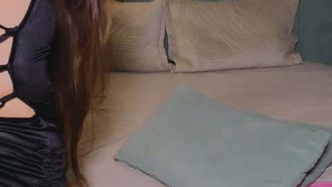 Snapshot of sweet_haeven chatting on 06.26.26 Im Mia.LOVELY PATTERNS 100 120 160 200 my toy buzzes from 2 tip online show from 06.26.26