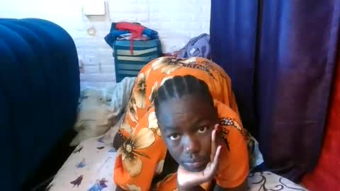 Snapshot of sweet_hennessey chatting on 06.05.26 sweet_hennessey online show from 06.05.26